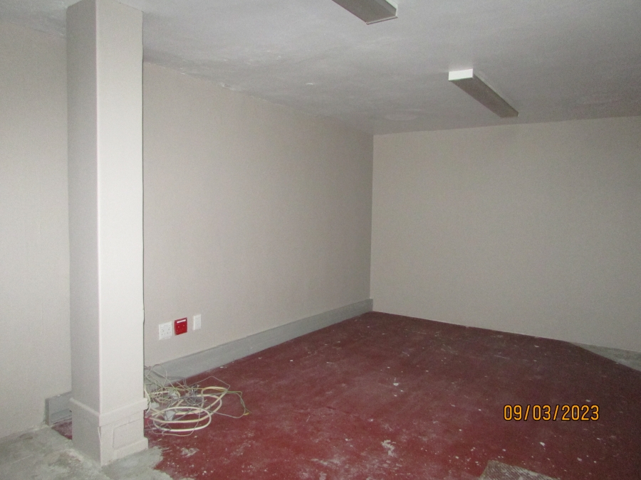 To Let commercial Property for Rent in Okennedyville Western Cape